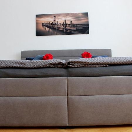 Apartmanovy Dom Stummerova Topoľčany Exterior foto
