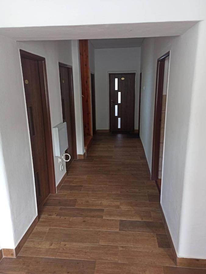 Apartmanovy Dom Stummerova Topoľčany Exterior foto